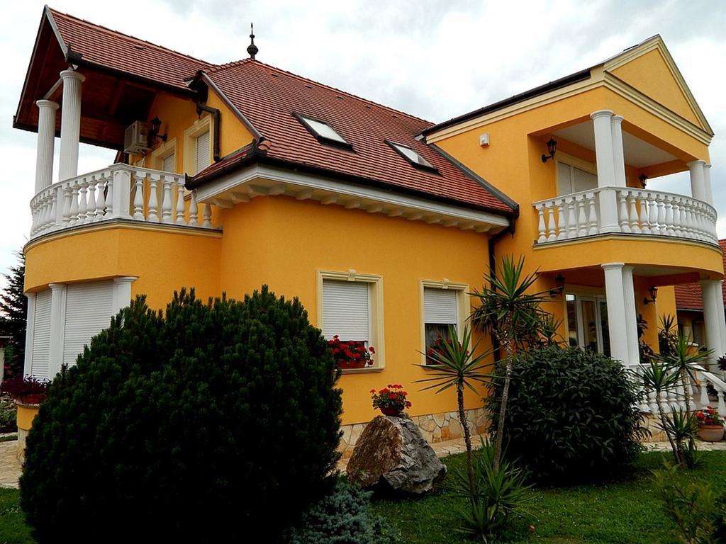 Georgina Apartman Harkany Exterior photo